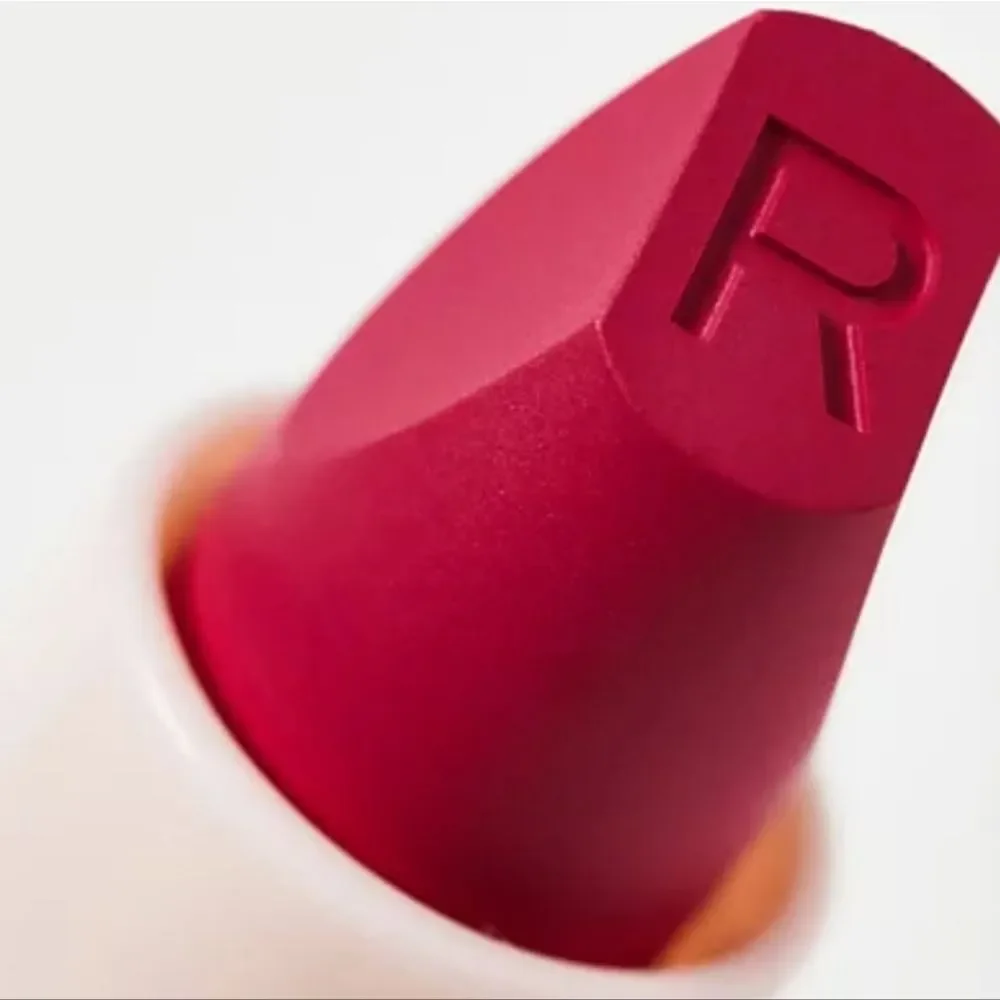 Revolution‎ Beauty Lip Allure Soft Satin Lipstick
